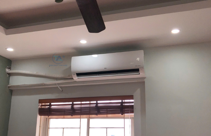 Điều hòa LG 18000BTU 1 chiều Inverter IEC18G1