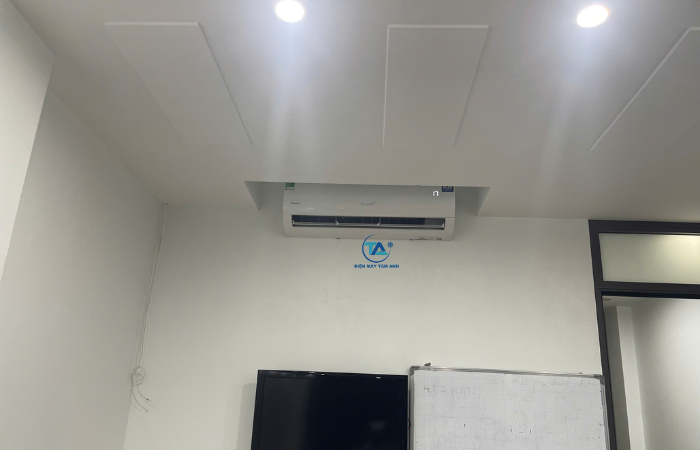 Lưới lọc tinh chất Nano Bạc giúp lọc sạch không khí tái tạo môi trường phòng.