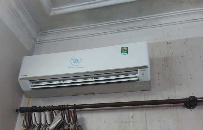 Điều hòa Panasonic Inverter 18000Btu RU18AKH-8B thiết kế miệng gió lớn hơn Dàn lạnh :